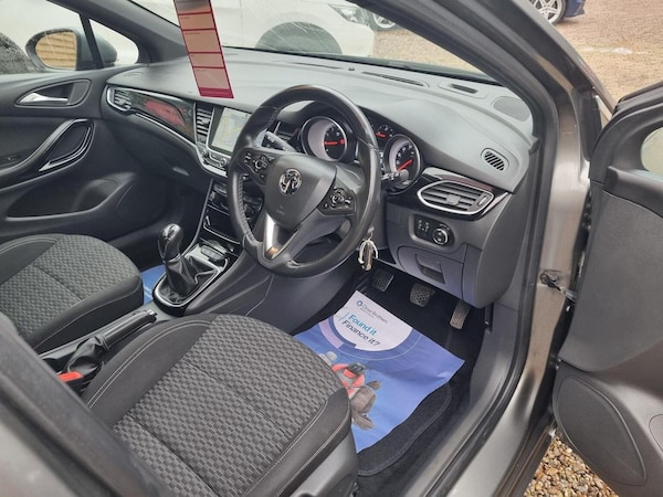 Used Vauxhall Astra 2017 for sale - 76319224: Photo 11