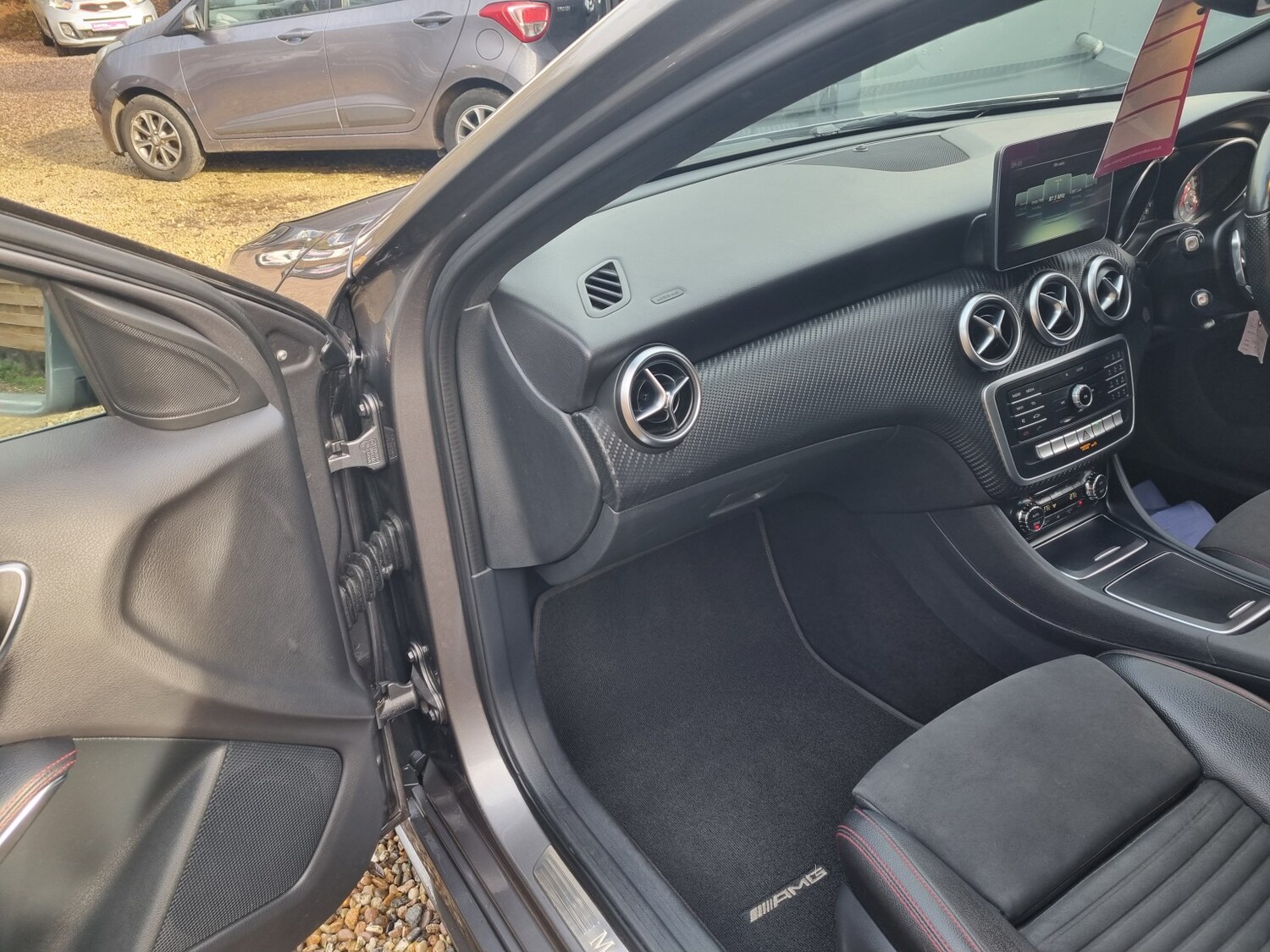 Used Mercedes-Benz A-Class 2017 for sale - 77629057: Photo 6