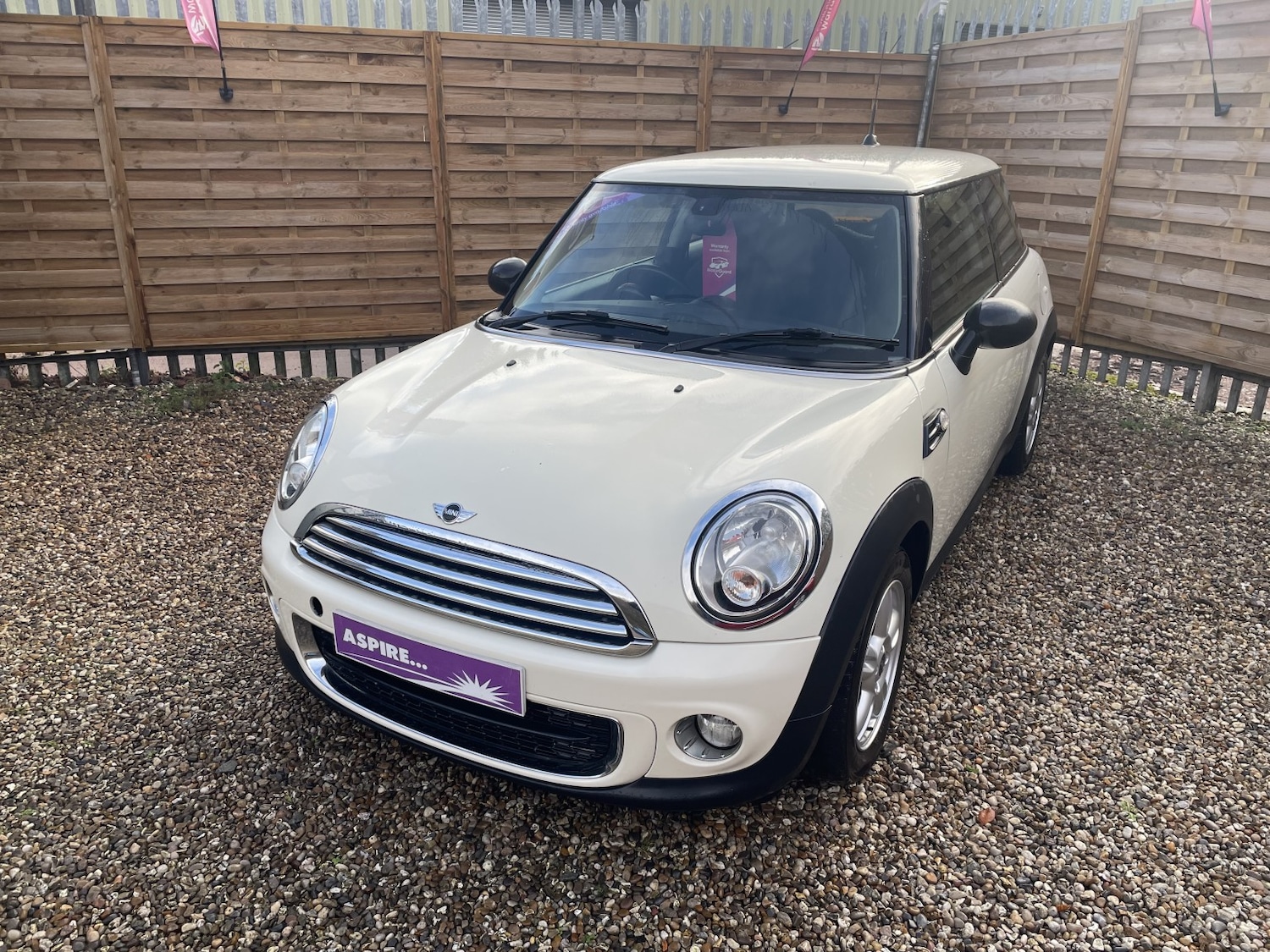Used MINI Hatch 2013 for sale - 76687242: Photo 1