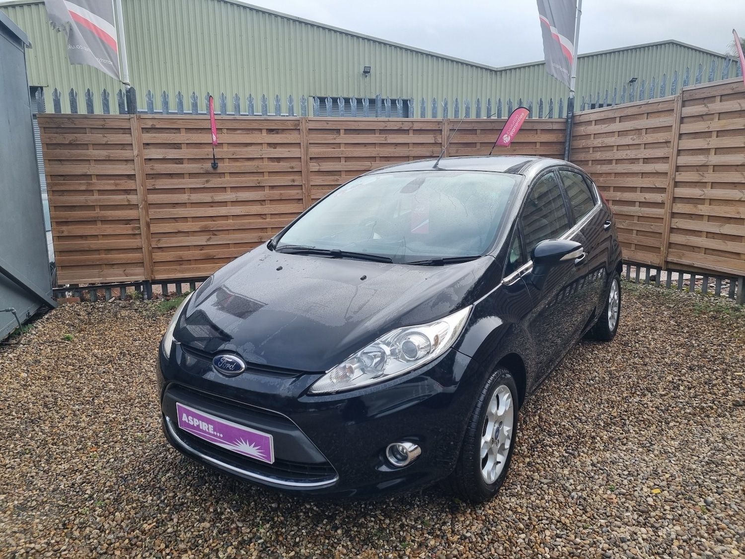 Used Ford Fiesta 2011 for sale - 76471247: Photo 1
