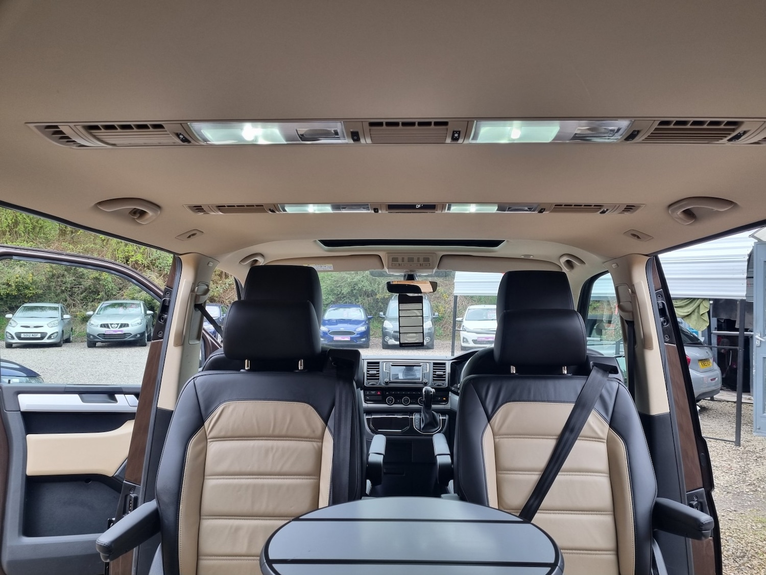 Used Volkswagen Caravelle 2017 for sale - 78182864: Photo 14