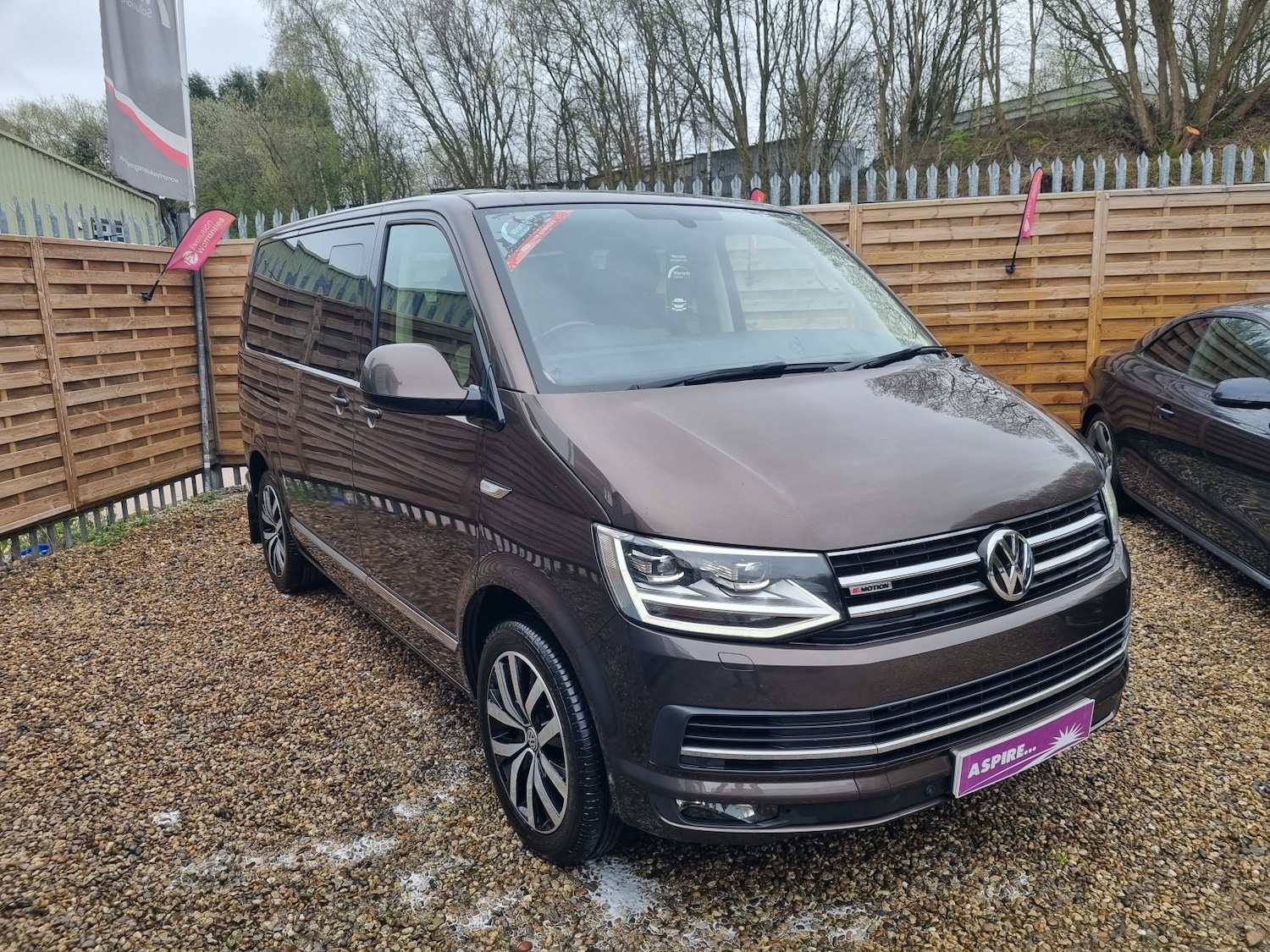 Used Volkswagen Caravelle 2017 for sale - 78182864: Photo 2