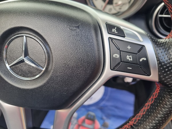 Used Mercedes-Benz SLK 2015 for sale - 76324797: Photo 17