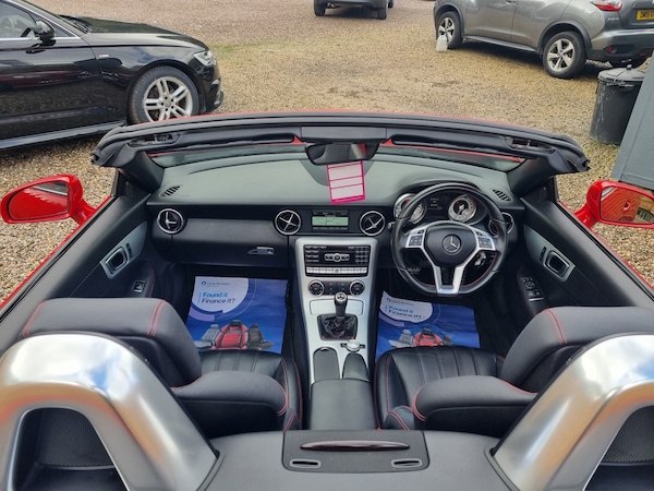 Used Mercedes-Benz SLK 2015 for sale - 76324797: Photo 9
