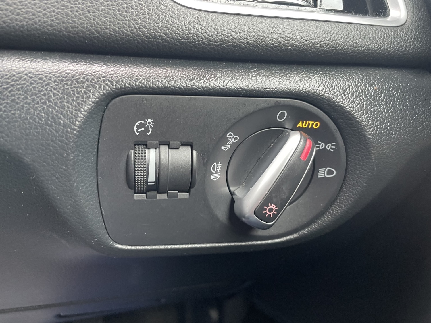 Used Audi Q3 2016 for sale - 76631513: Photo 22