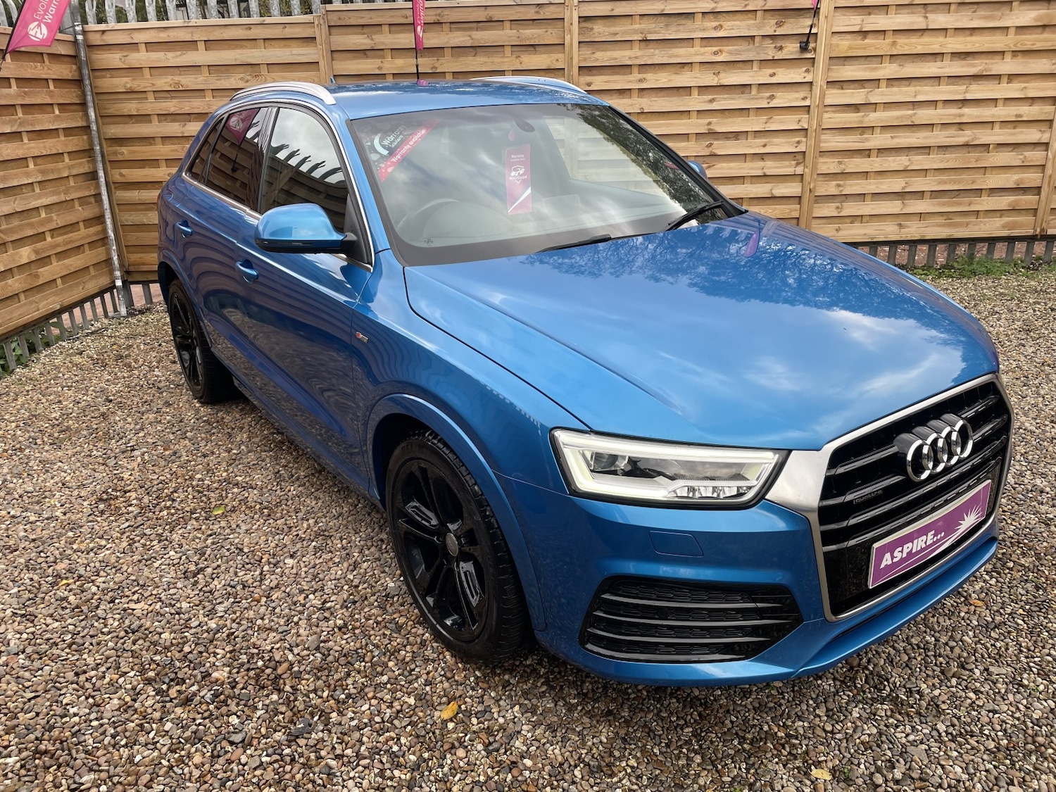 Used Audi Q3 2016 for sale - 76631513: Photo 3