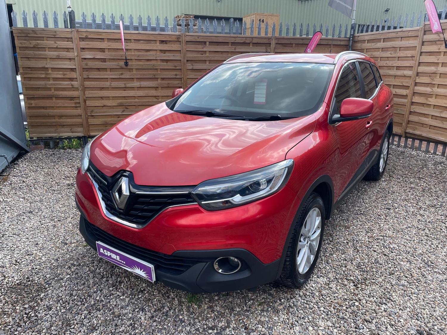 Used Renault Kadjar 2015 for sale - 76175526: Photo 1