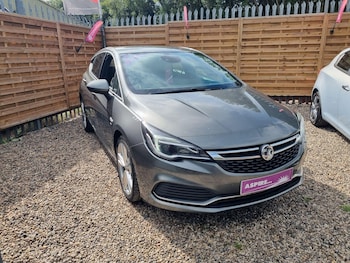 Used Vauxhall Astra 2017 for sale - 75678206: Photo