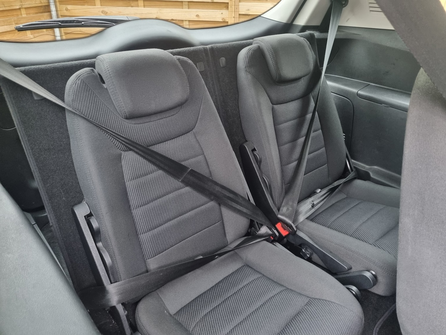 Used Ford S-Max 2010 for sale - 76369368: Photo 11