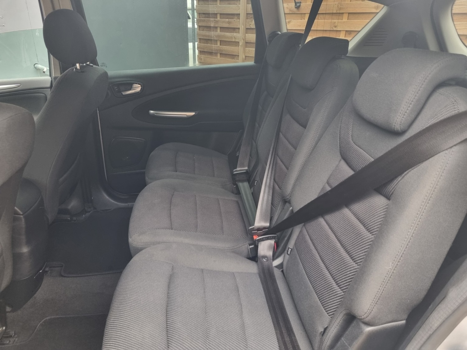 Used Ford S-Max 2010 for sale - 76369368: Photo 8