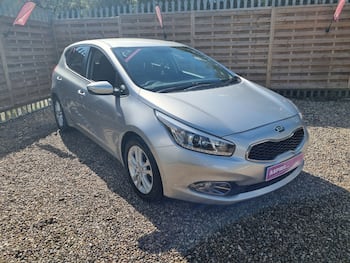 Used Kia Ceed 2015 for sale - 79859116: Photo