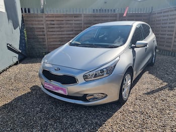 Used Kia Ceed 2015 for sale - 79859116: Photo