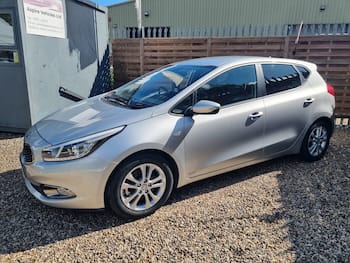Used Kia Ceed 2015 for sale - 79859116: Photo