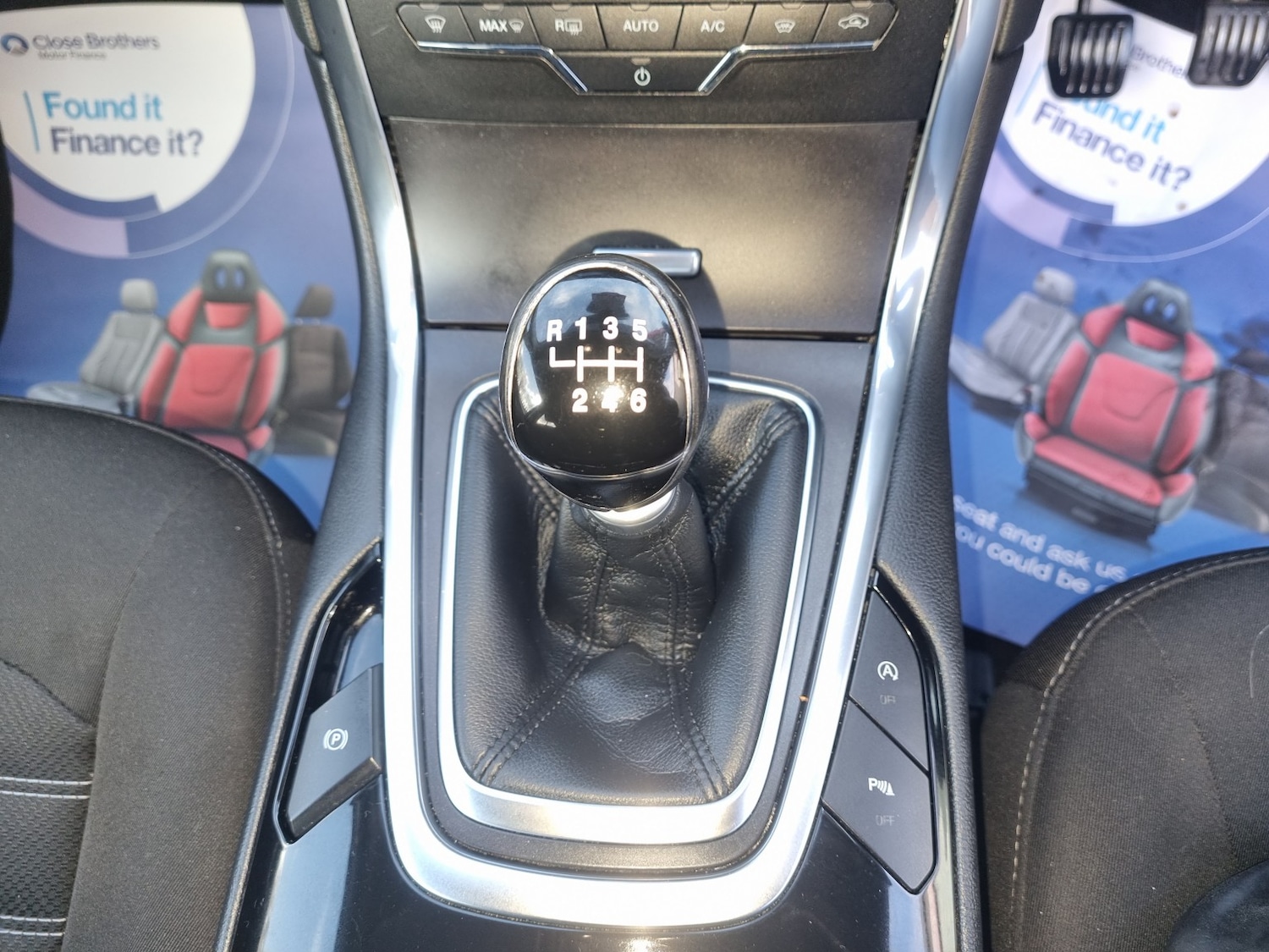 Used Ford Galaxy 2015 for sale - 76897003: Photo 17