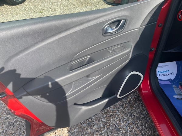 Used Renault Captur 2018 for sale - 76319223: Photo 13