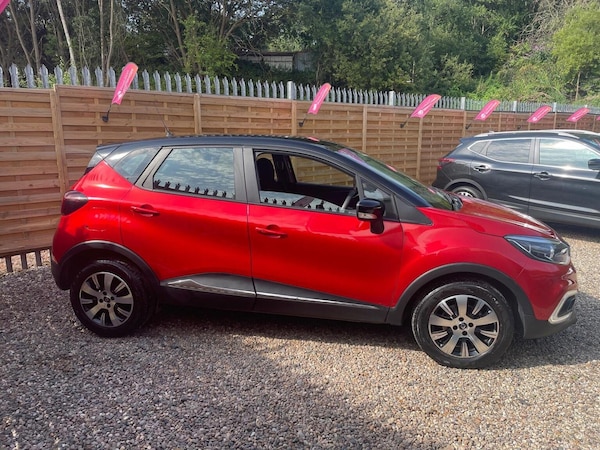 Used Renault Captur 2018 for sale - 76319223: Photo 5