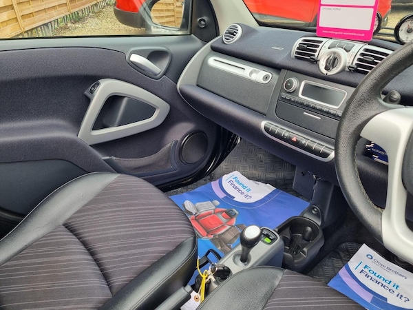Used smart fortwo 2014 for sale - 76319221: Photo 13