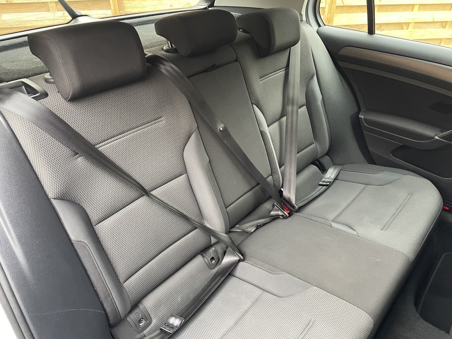 Used Volkswagen Golf 2017 for sale - 76687248: Photo 10