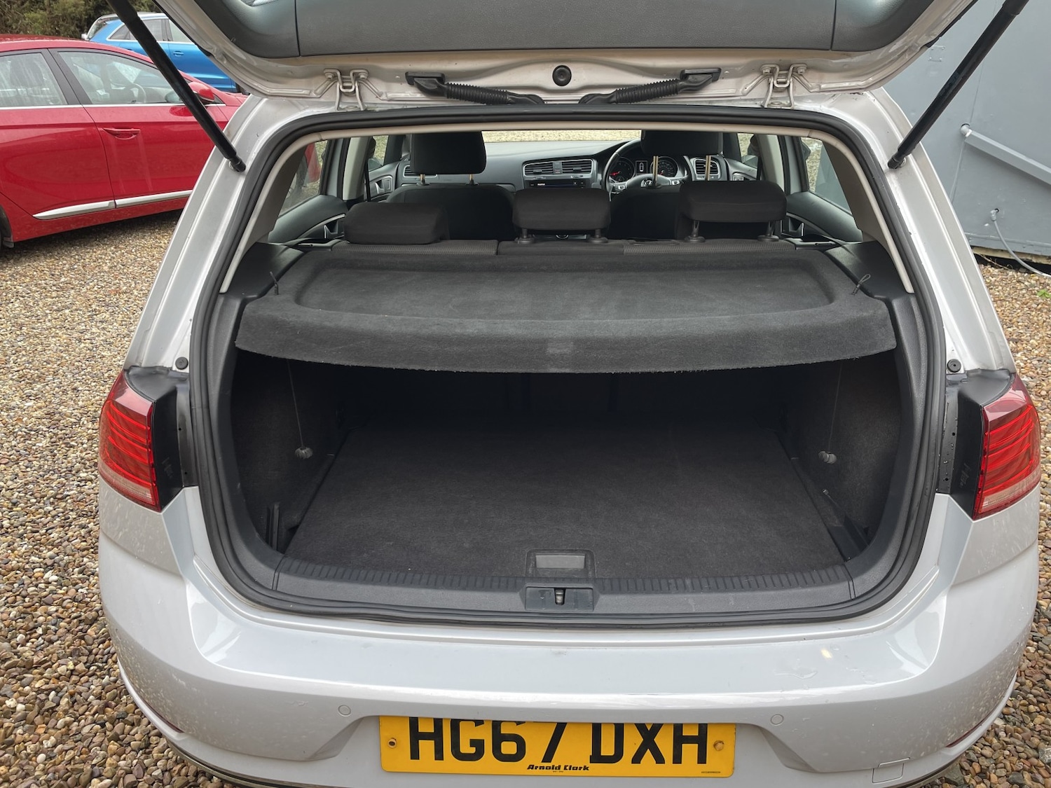 Used Volkswagen Golf 2017 for sale - 76687248: Photo 7