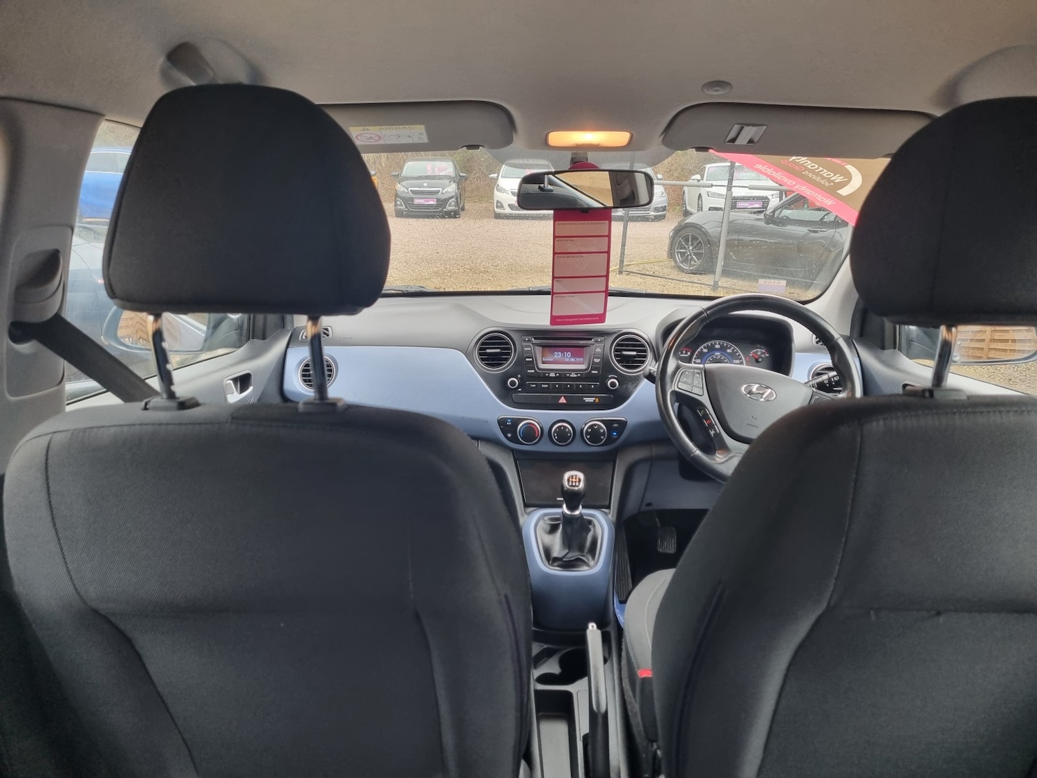 Used Hyundai i10 2015 for sale - 77681798: Photo 10