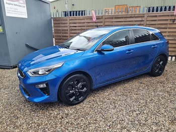 Used Kia Ceed 2018 for sale - 77643718: Photo