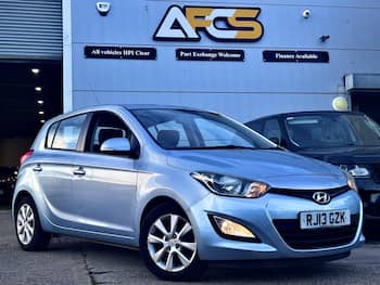Used Hyundai i20 2013 for sale - 79852215: Photo