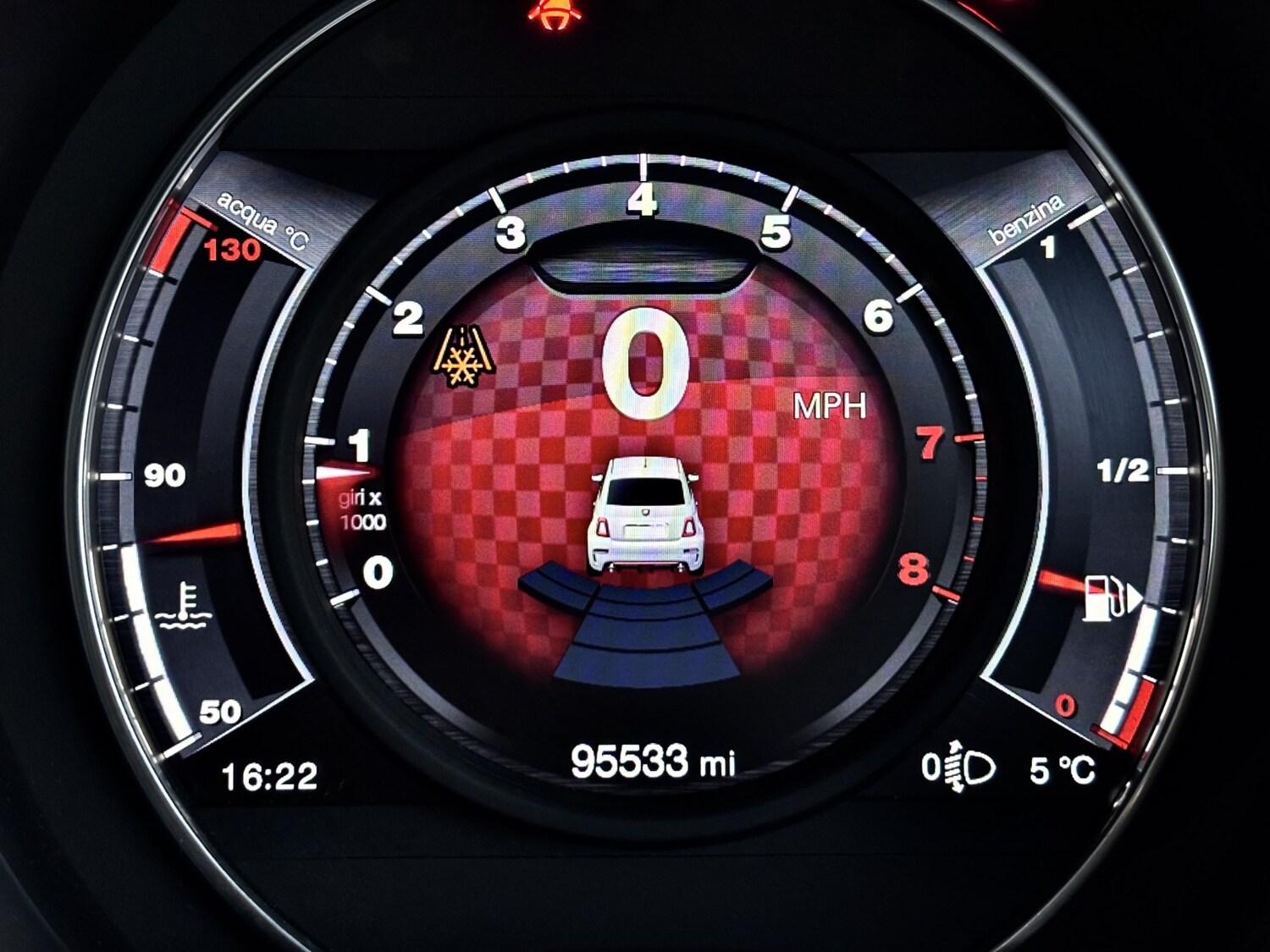 Used Abarth 595 2016 for sale - 78190612: Photo 29