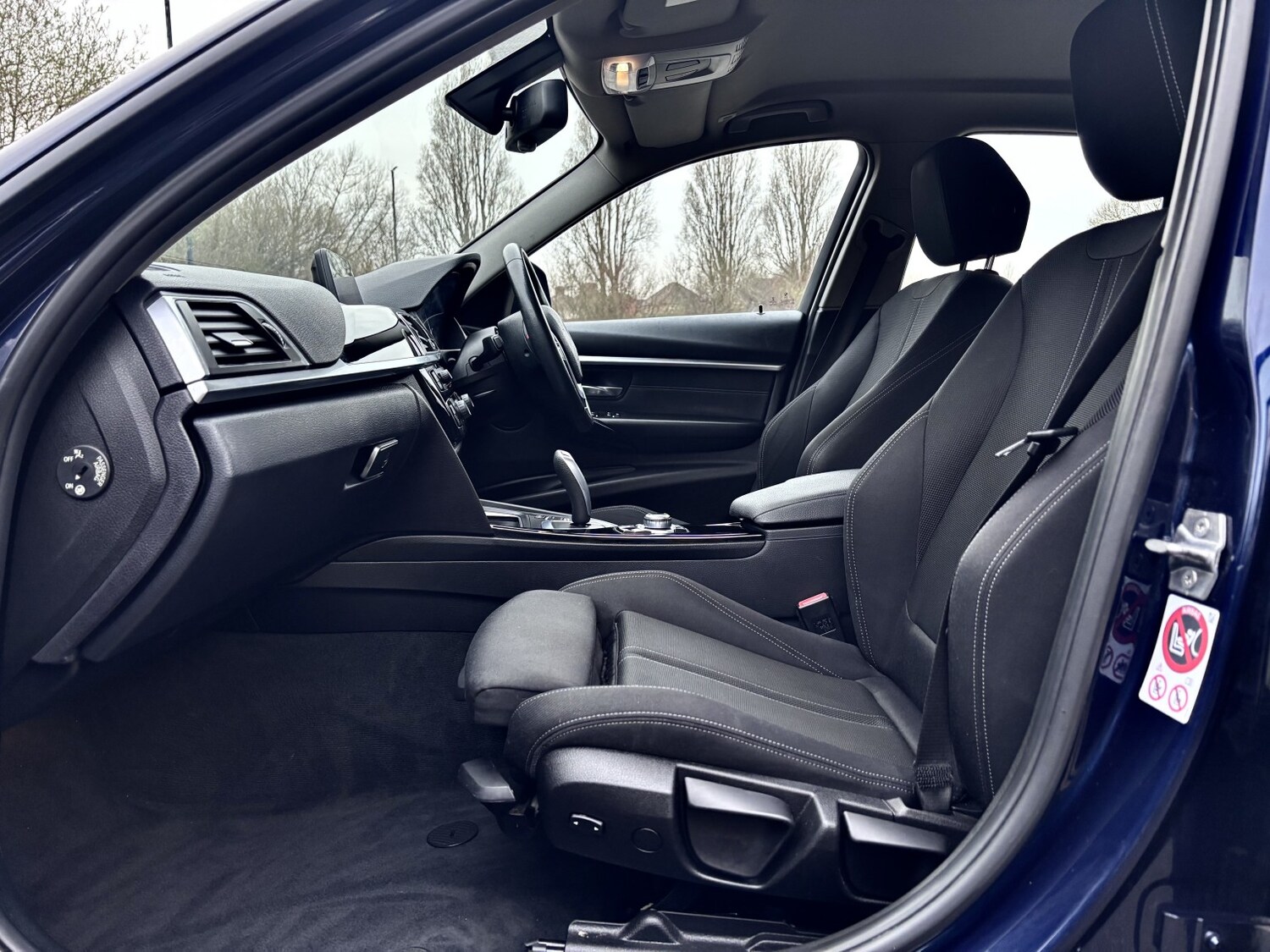 Used BMW 3 Series 2016 for sale - 77792842: Photo 45