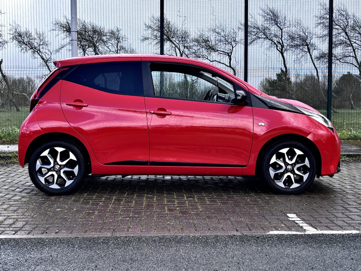 Used Toyota AYGO 2019 for sale - 78018447: Photo 4