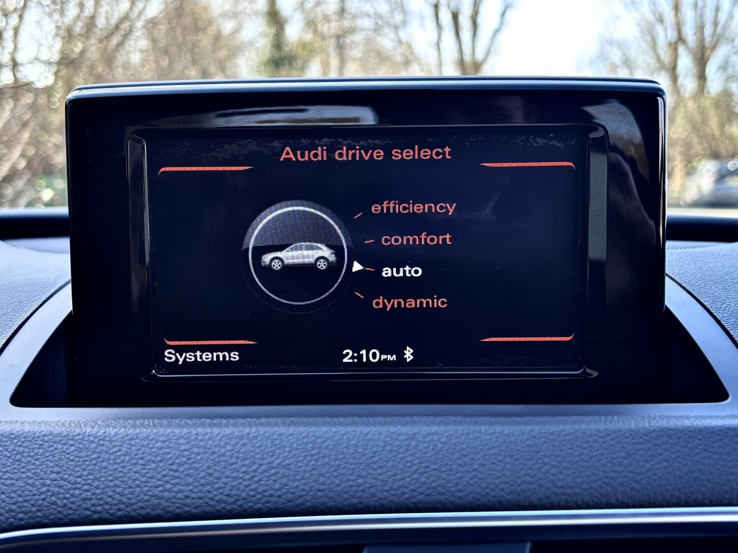 Used Audi Q3 2016 for sale - 77707300: Photo 40