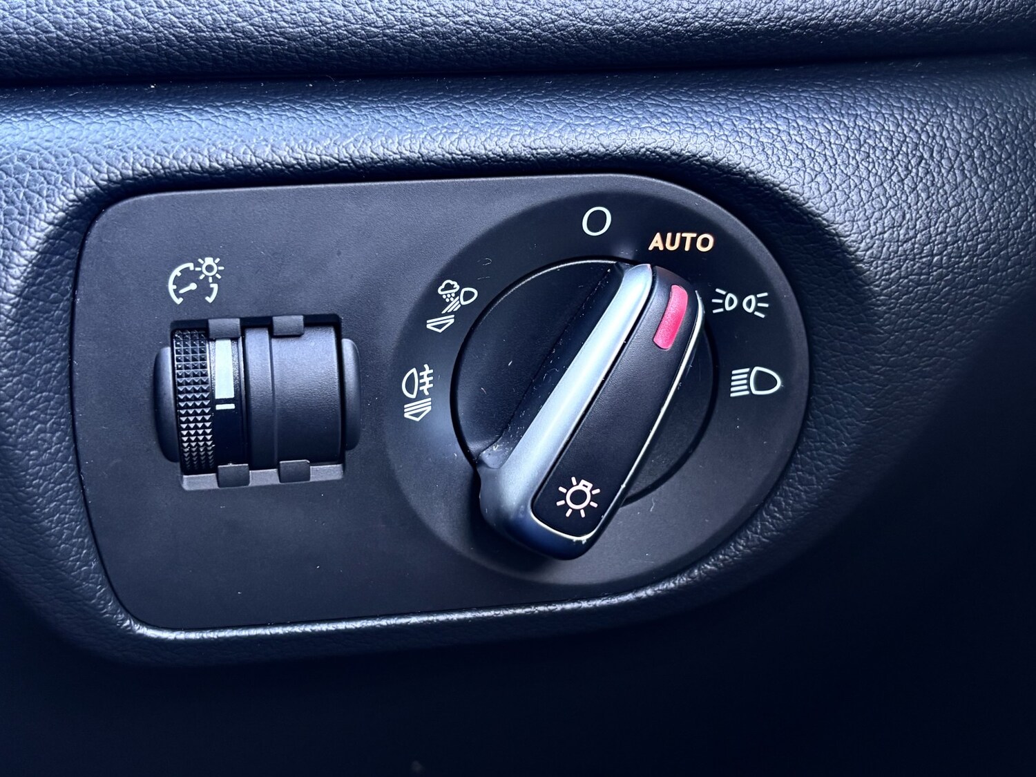 Used Audi Q3 2016 for sale - 77707300: Photo 55