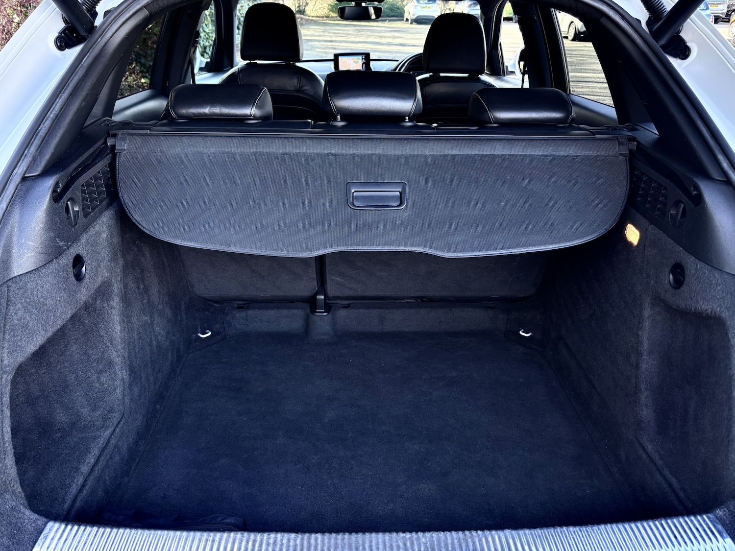 Used Audi Q3 2016 for sale - 77707300: Photo 64