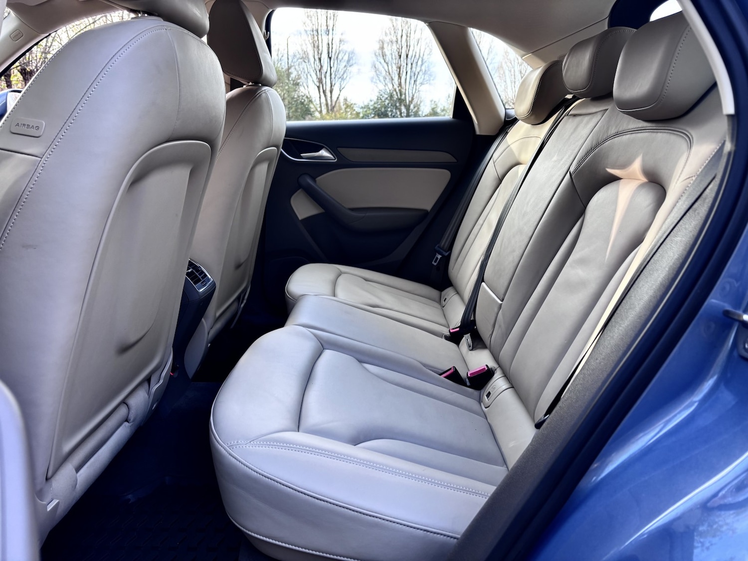 Used Audi Q3 2012 for sale - 76631489: Photo 50