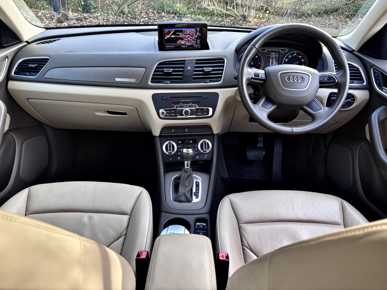 Used Audi Q3 2012 for sale - 76631489: Photo 53