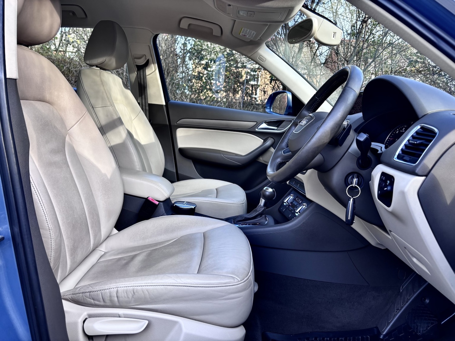 Used Audi Q3 2012 for sale - 76631489: Photo 54