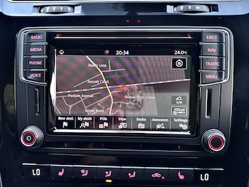 Used Volkswagen Scirocco 2015 for sale - 79564003: Photo