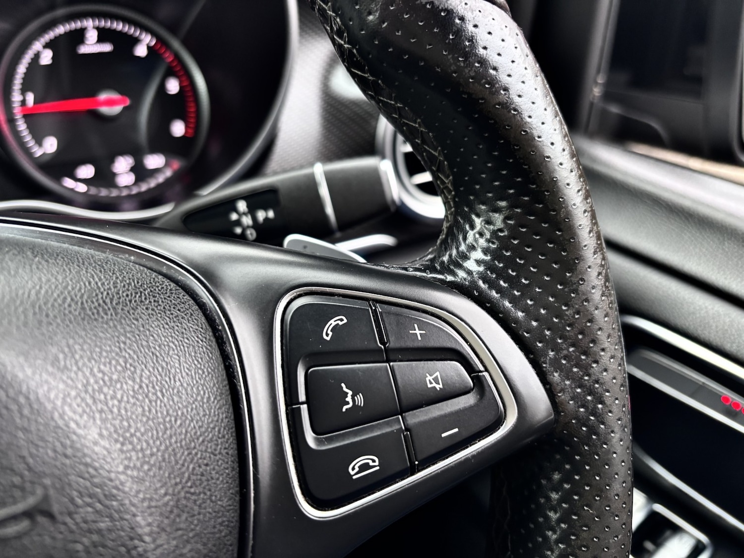 Used Mercedes-Benz V-Class 2017 for sale - 77008141: Photo 14