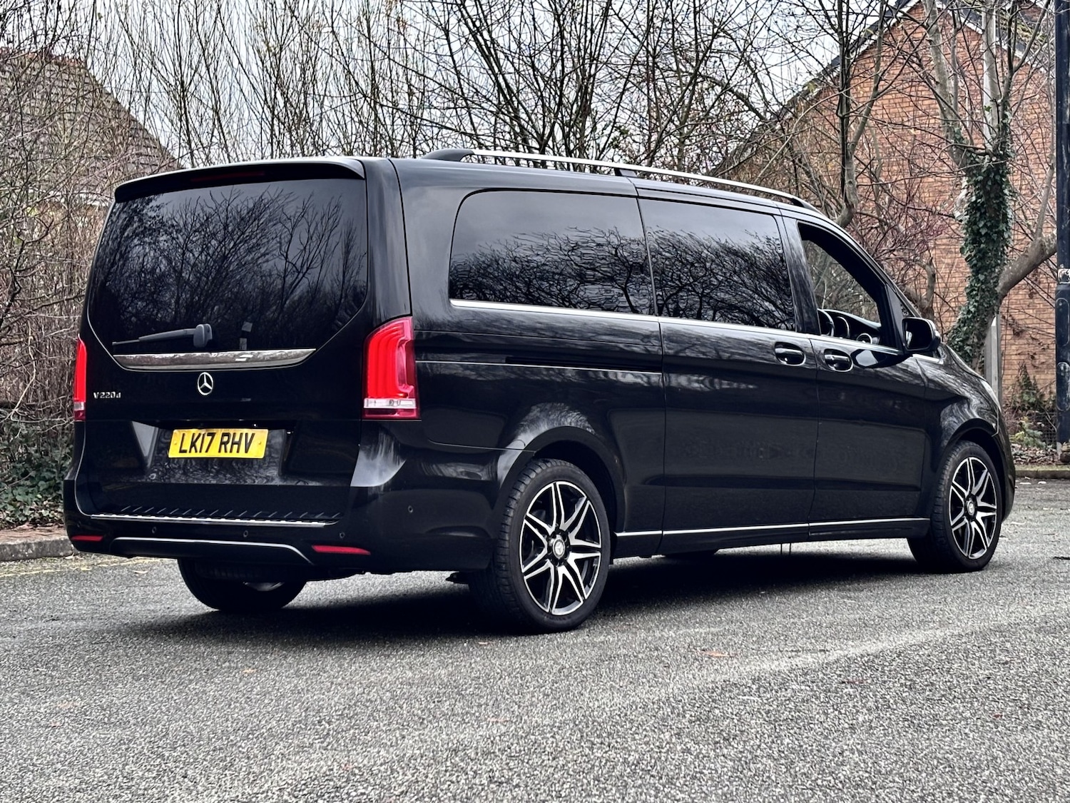 Used Mercedes-Benz V-Class 2017 for sale - 77008141: Photo 23