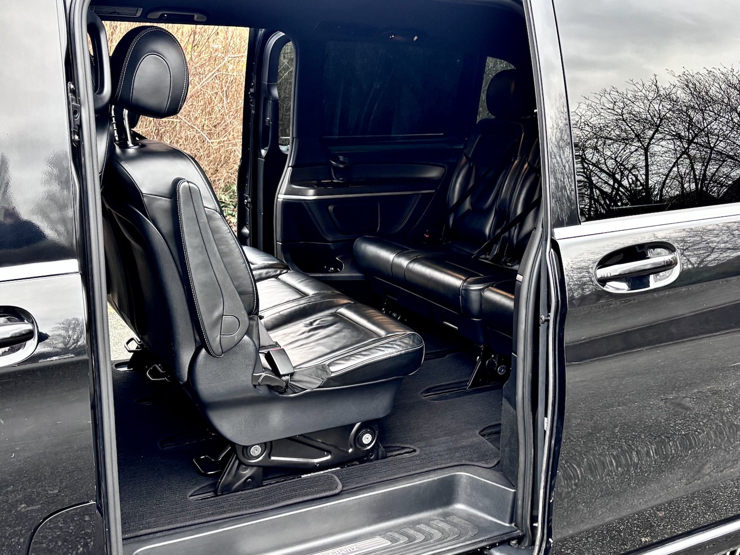 Used Mercedes-Benz V-Class 2017 for sale - 77008141: Photo 26