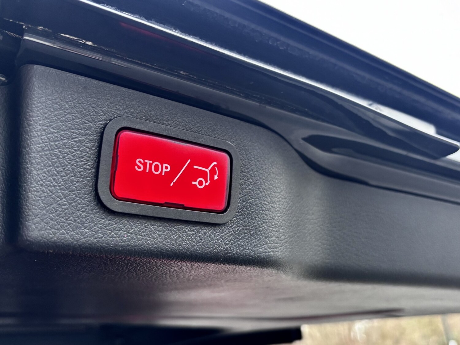 Used Mercedes-Benz V-Class 2017 for sale - 77008141: Photo 43