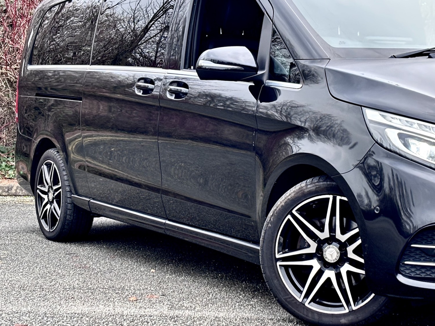 Used Mercedes-Benz V-Class 2017 for sale - 77008141: Photo 45