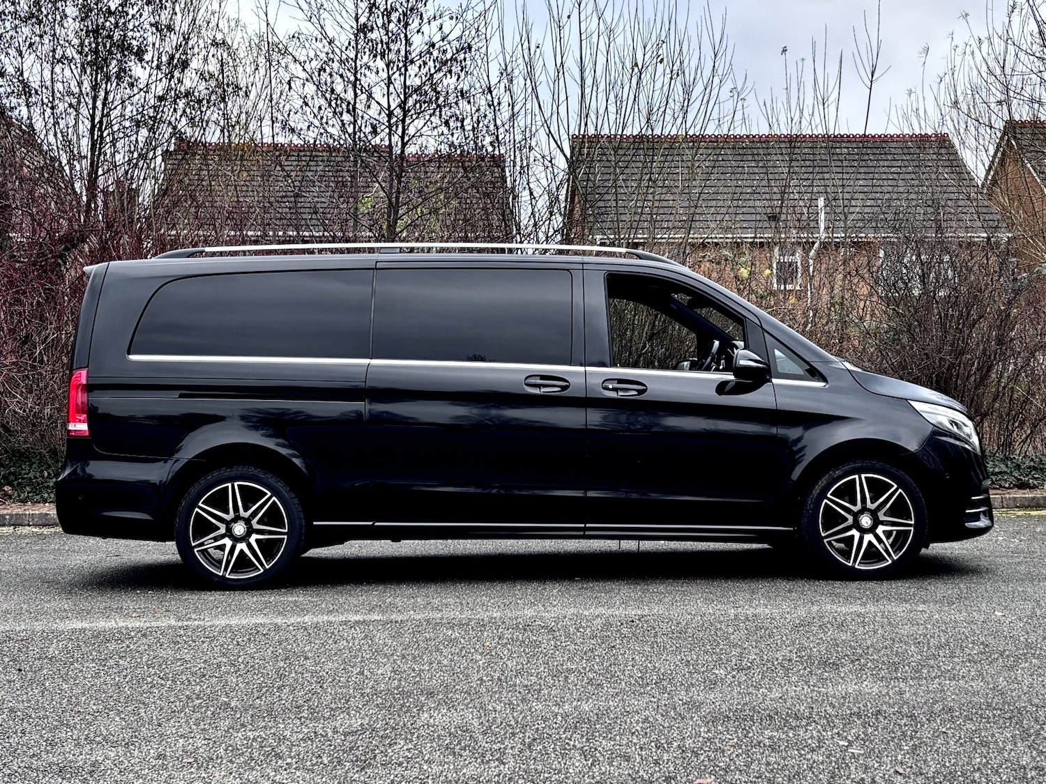 Used Mercedes-Benz V-Class 2017 for sale - 77008141: Photo 6