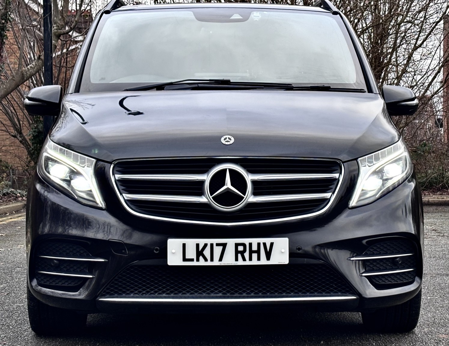 Used Mercedes-Benz V-Class 2017 for sale - 77008141: Photo 8