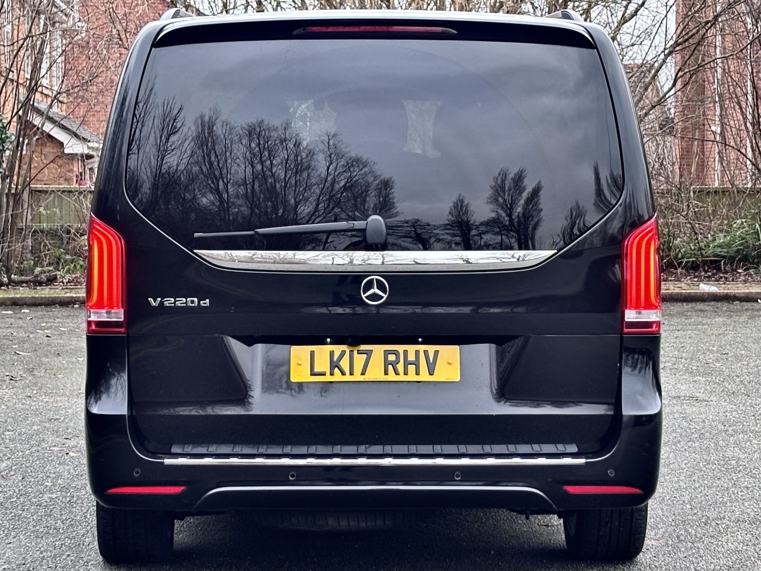 Used Mercedes-Benz V-Class 2017 for sale - 77008141: Photo 9