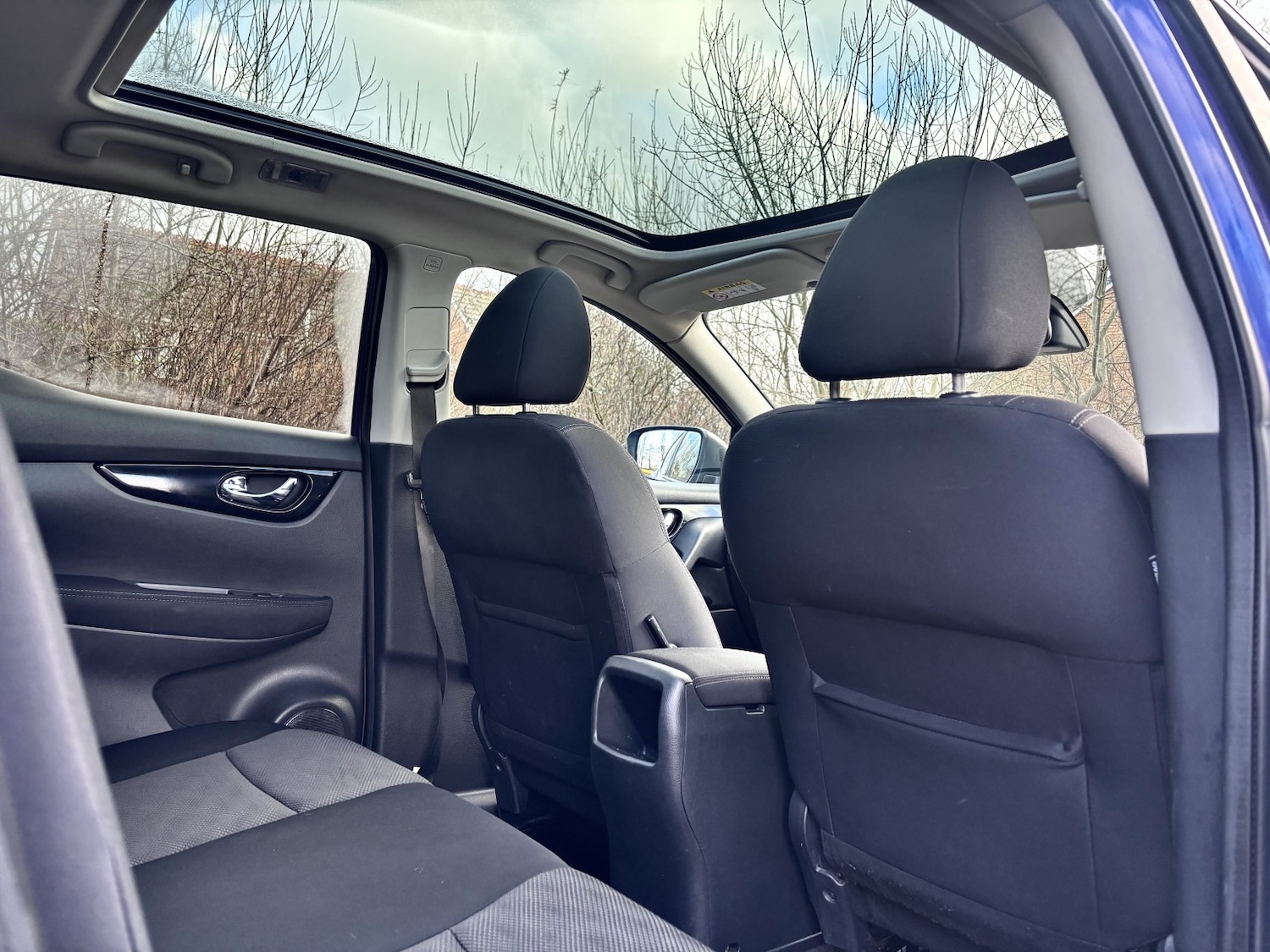 Used Nissan Qashqai 2015 for sale - 77233776: Photo 2