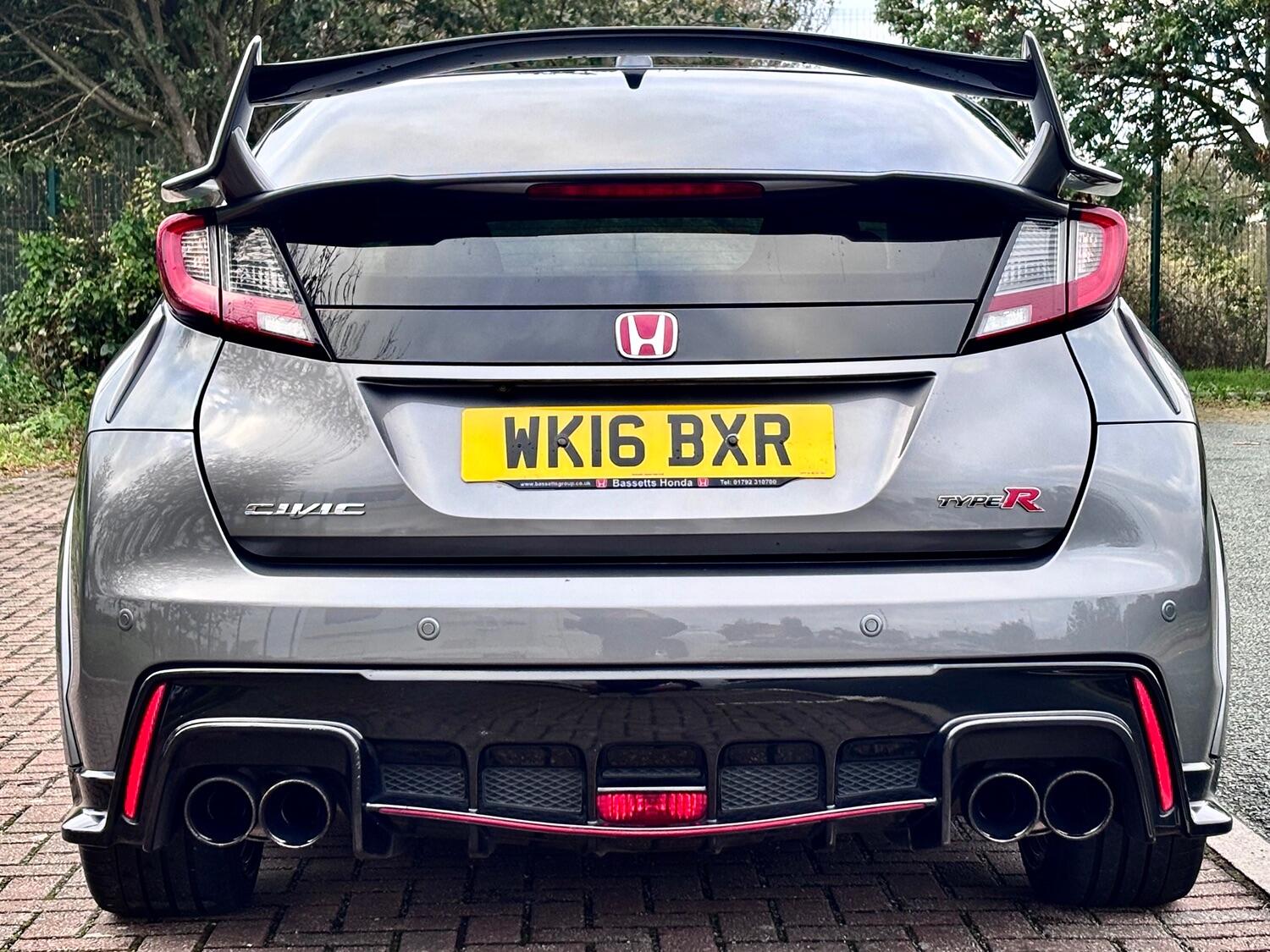 Used Honda Civic 2016 for sale - 76198175: Photo 7