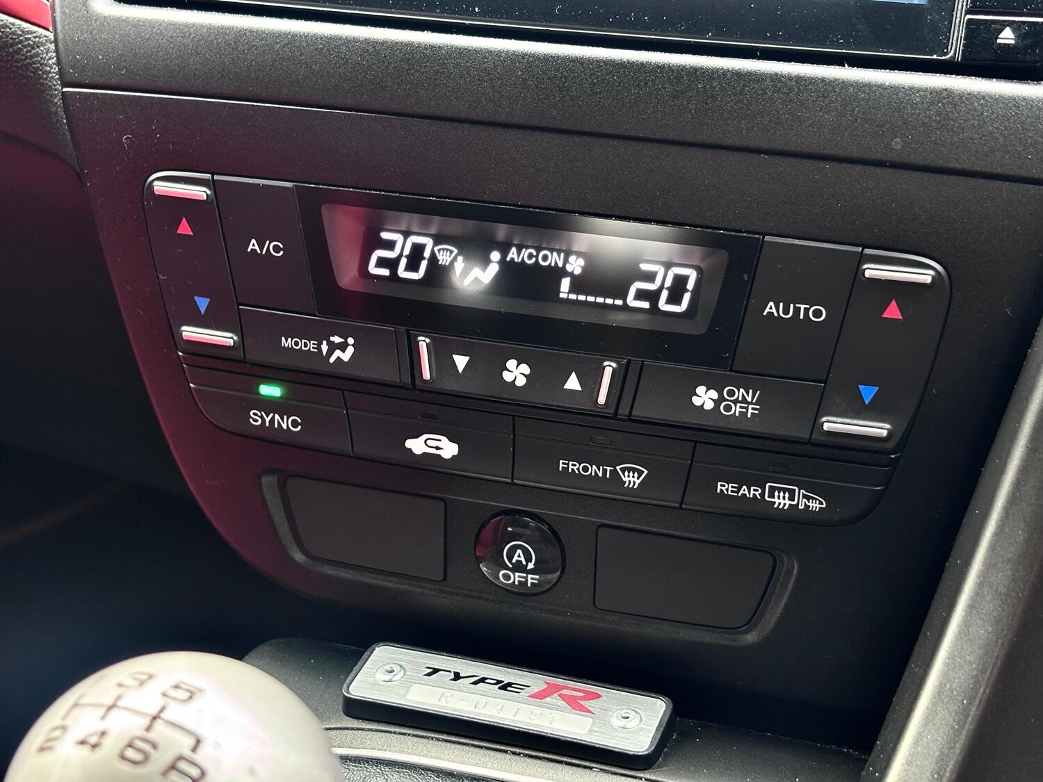 Used Honda Civic 2016 for sale - 76198175: Photo 72