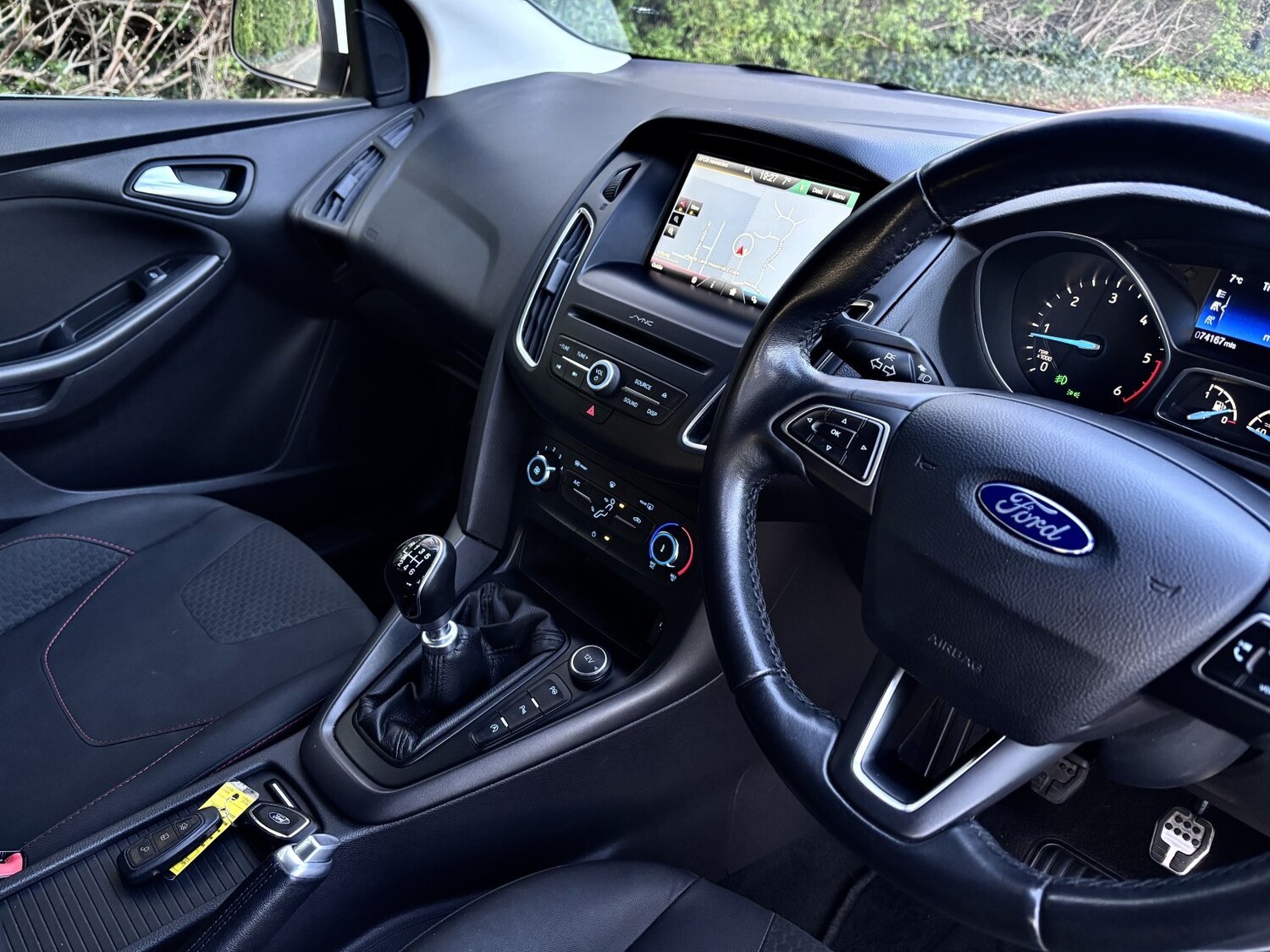 Used Ford Focus 2015 for sale - 78182834: Photo 3