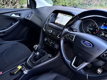 Used Ford Focus 2015 for sale - 78182834: Photo