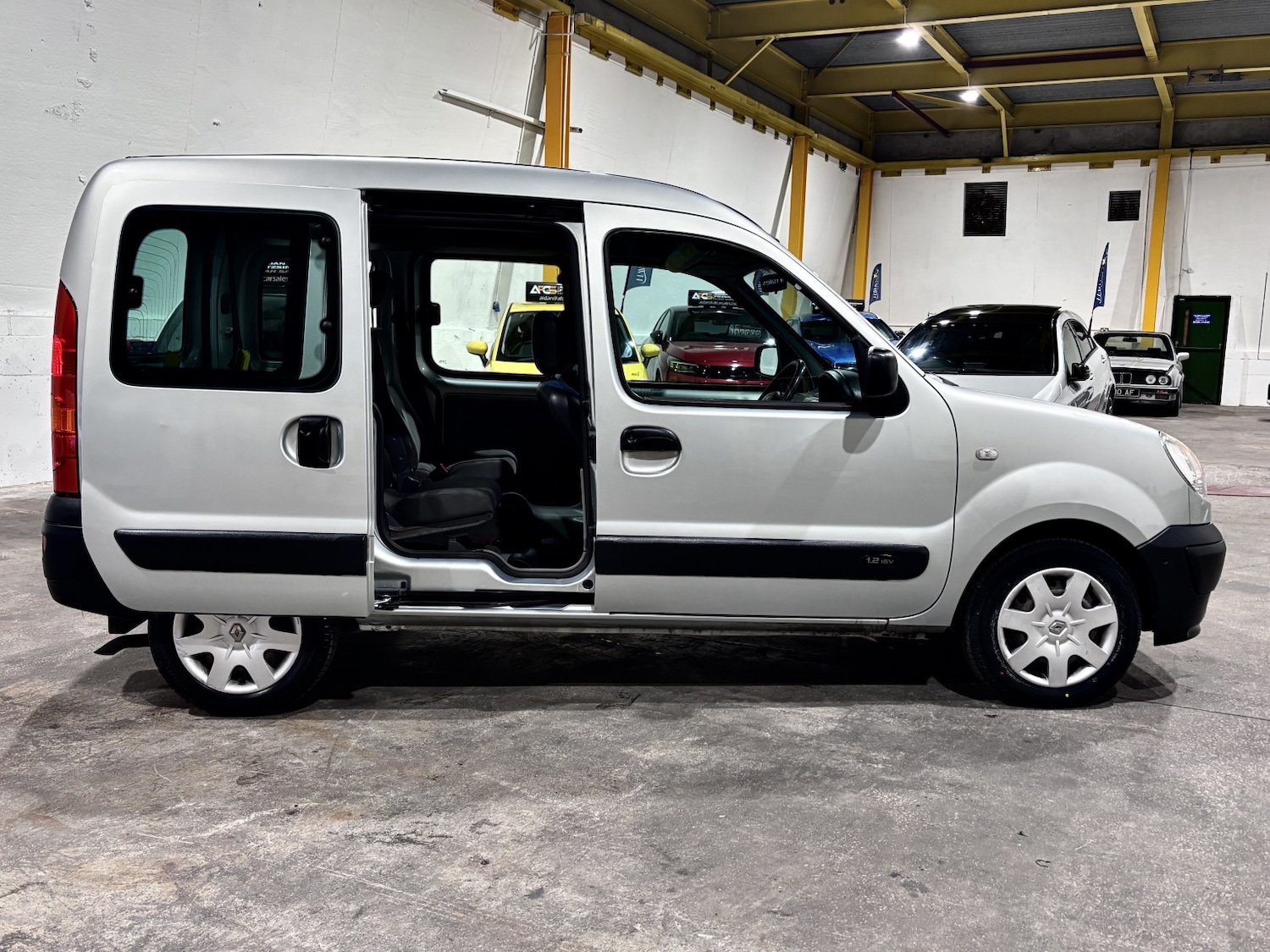 Used Renault Kangoo 2007 for sale - 77643834: Photo 9